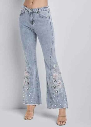 Floral Applique Wide Leg Jeans - What to wear instead of skinny jeans
