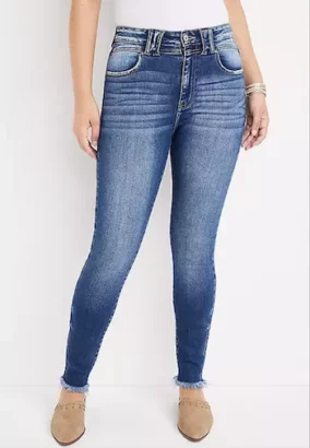 KanCan™ Skinny Curvy High Rise Jean